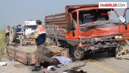 Bursa Tarım İşçilerini Taşıyan Traktöre Kamyon Çarptı 3 Ölü, 4 Yaralı Ek
