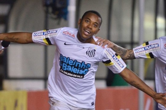 Le petit bijou de Robinho à Santos !
