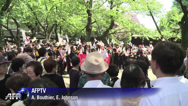 Japanese cabinet ministers visit controversial war shrine