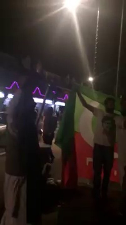 IMRAN KHAN supporters in london supporting AZADI march