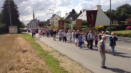 Procession au Pardon du 15 août 2014