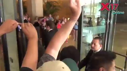 Robert Pattinson Dresses Up For The Hollywood Foreign Press