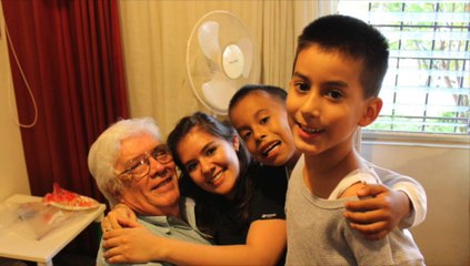 Collage de fotos de Christopher en su viaje a Guadalajara