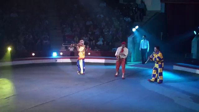 dịch vụ hề hài , hề xiếc , múa lân múa rồng , dịch vụ xiếc ảo thuật - nhận múa lân trung thu 0967 20 2222