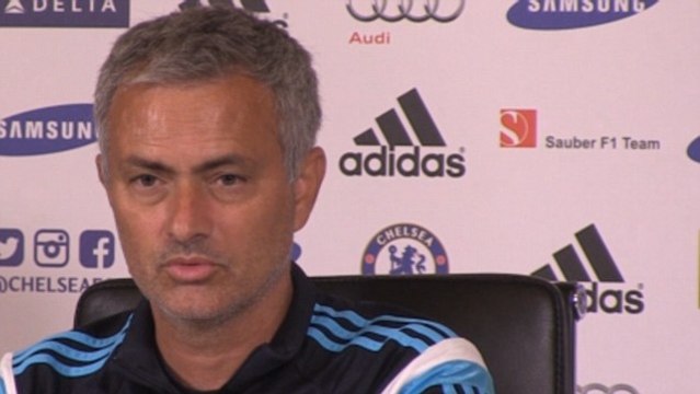 Jose Mourinho Discusses Petr Cech & Thibaut Courtois' Rivalry