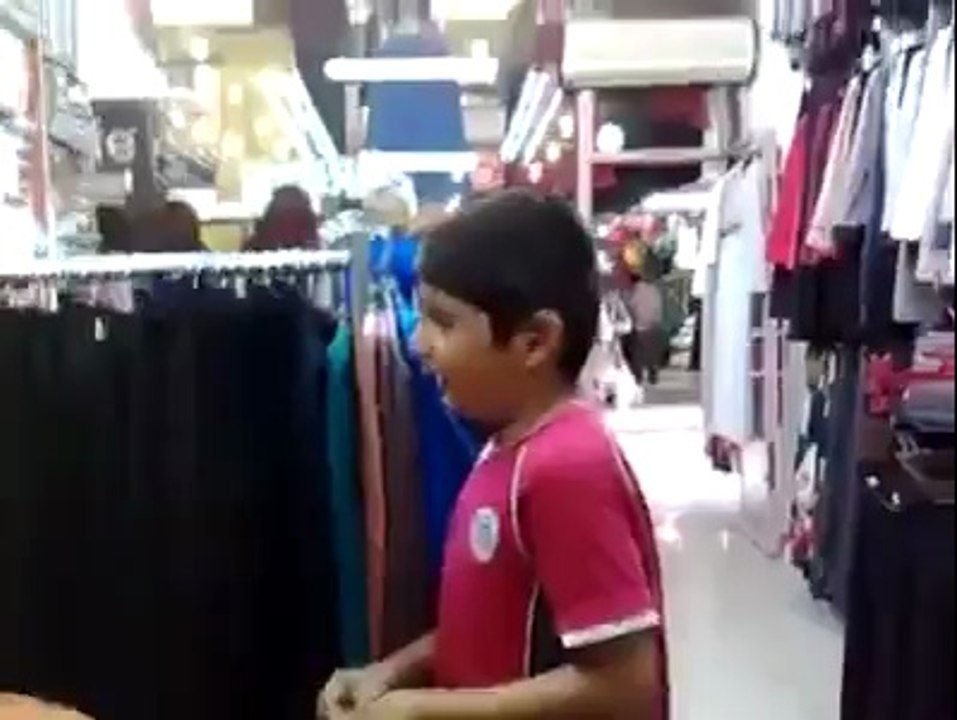 Oğlum annen nerede deyip tokat atmak