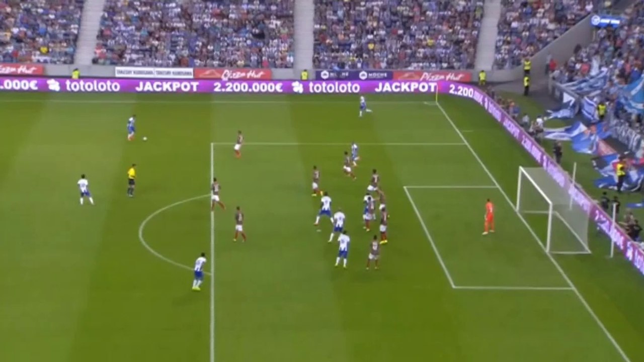 Jackson Martinez trifft bei historischem Sieg