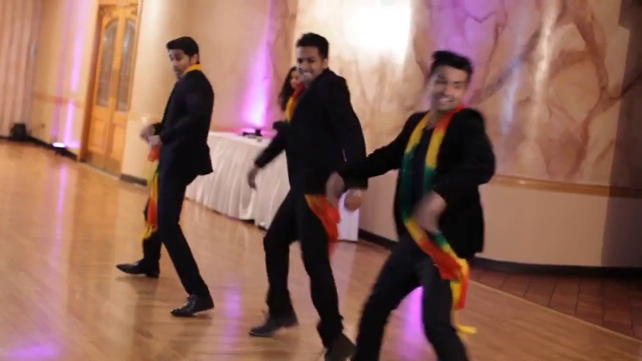 Mehndi Dance 2014 Amazing Video