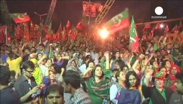 Miles de manifestantes en Islamabad exigen la dimisión del primer ministro pakistaní