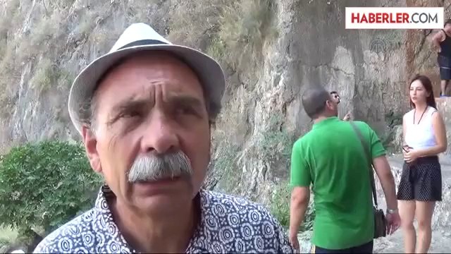 Amintas Kral Mezarları turistlere tanıtılıyor -