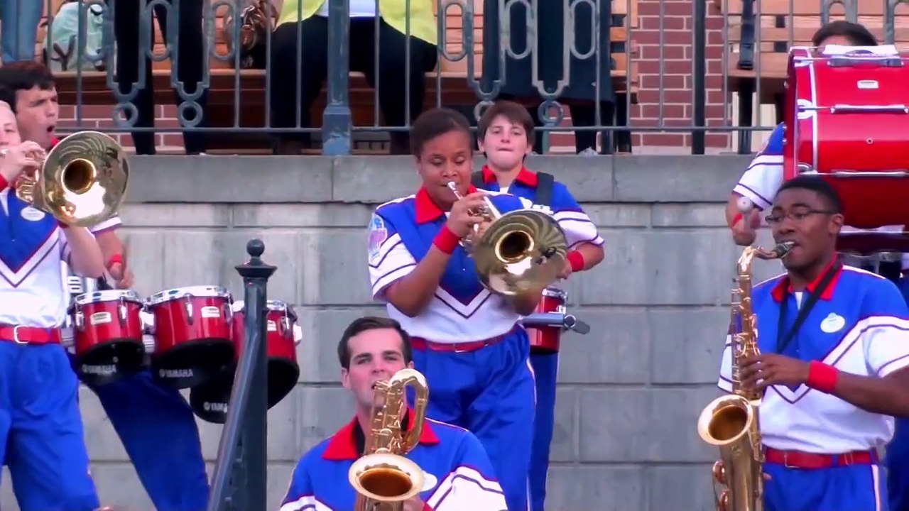 Bubbles Was a Cheerleader - 2014 Disneyland All-American College Band Last Day/Last Set