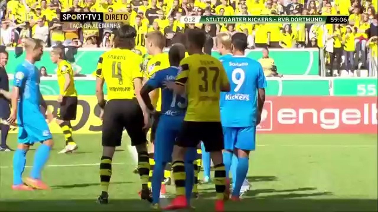 Stuttgarter Kickers 1 - 4 Dortmund