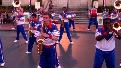 Earth Wind & Fire Tribute - 2014 Disneyland All-American College Band Last Day