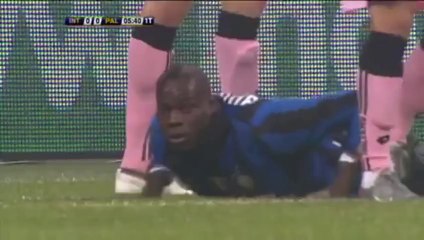 Mario Balotelli Skills