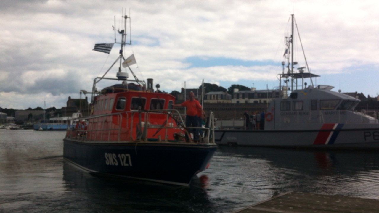 Démonstration de sauvetage en mer par la SNSM aux Filets bleus