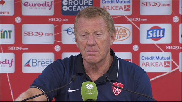 Conférence de presse Stade Brestois 29 - Angers SCO (0-0) : Alex DUPONT (SB29) - Stéphane MOULIN (SCO) - 2014/2015