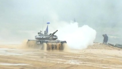 Tanks roar over Russian terrain for biathlon