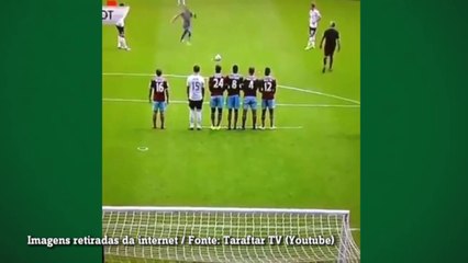 Torcedor invade campo e é perseguido pelos seguranças