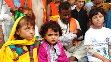 Taray Zamin Per------Happy IDPs children in our camp in Bannu