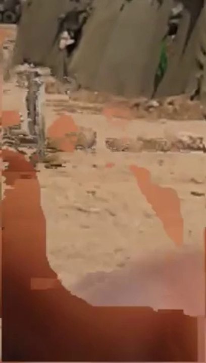 ‫حصري -استعدادات القوات العسكرية لاي هجوم محتمل في منطقة العنق -الدار اليبضاء‬