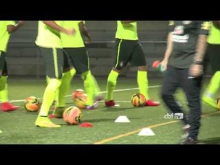 Download Video: Seleção faz treino regenerativo antes de partida contra China