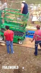 Worker On Lift Fail (Full Version)