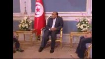 قصف جديد من المرزوقي للخونة و العملاء ... تونس تستقبل أبناء غزّة