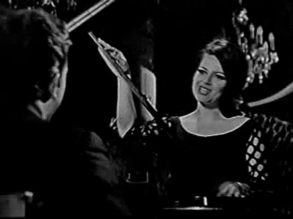 Sen Aşk Nedir Bilmez Misin - Zeki Müren & Türkan Şoray