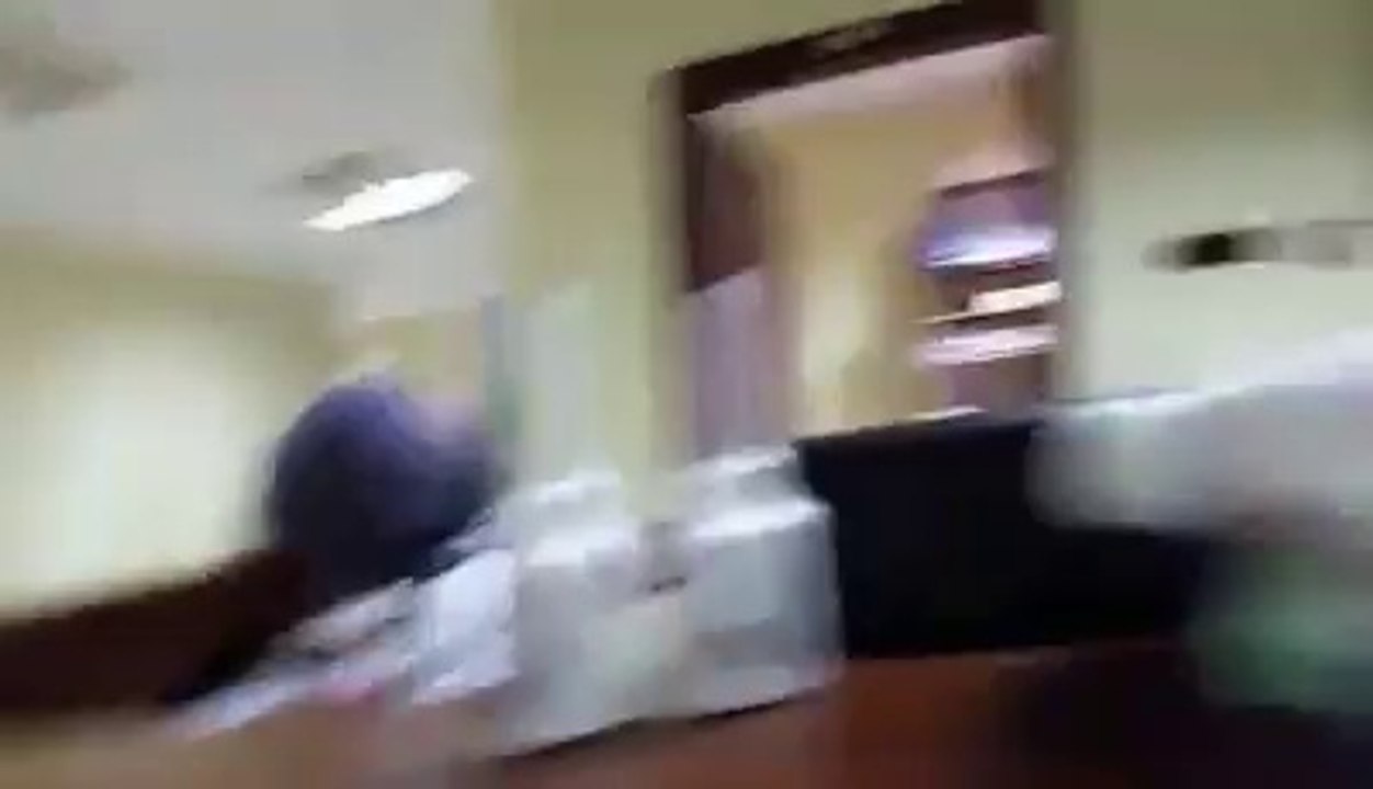 Elbistan`da Hastanede calisan Hemsireler Erkek hastalara bakmiyor..
