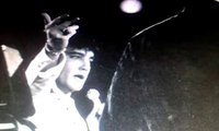 Elvis introduces his drummer Bob Lanning