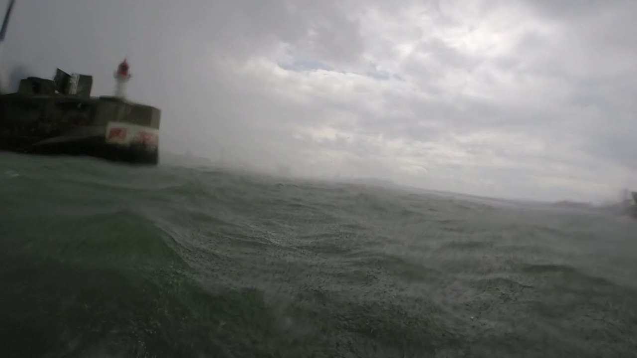Jet ski