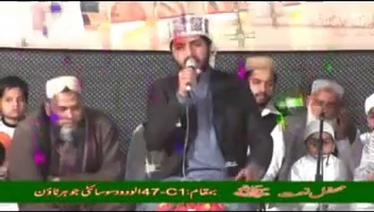 lo madinay ki tajalli say lagye hoye hain by Arslan Qadri 2012