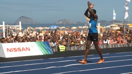 Bolt vince sulla spiaggia di Rio