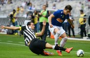 Cruzeiro goleia Santos e retoma a liderança do Brasileirão
