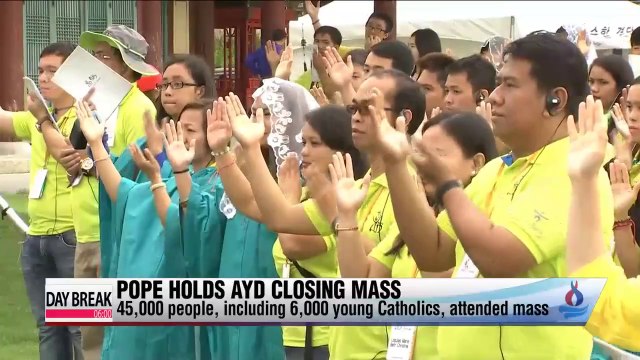 Pope Francis encourages young Catholics to live lives of joy, purpose