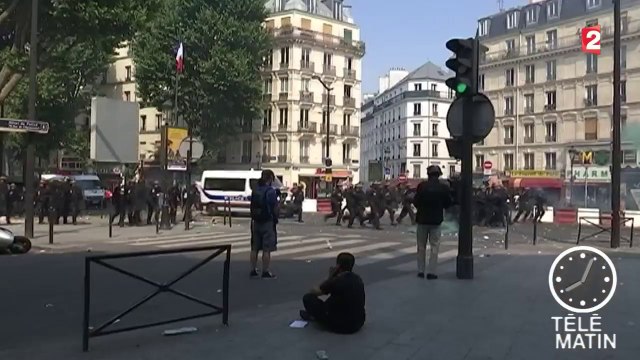 Policiers et gendarmes bientôt équipés de petites caméras portatives