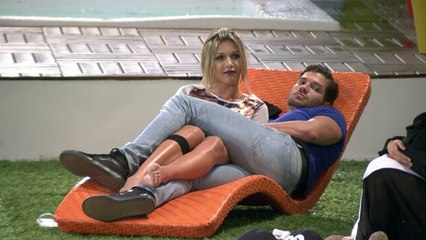 Apos mudar de grupo, Lê comenta sobre a Sibéria:'Nunca me senti tão bem' - 16/02/14