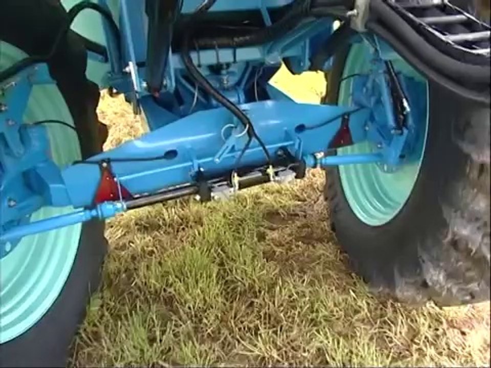 Pulv_risateur_tract_TENOR_BERTHOUD