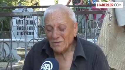 Vefat eden eşnin mezarı başından "yalnızlıktan korkar" diye ayrılmıyor -