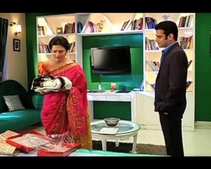 Yeh Hai Mohabbatein Ramans surprise gift for Ishita