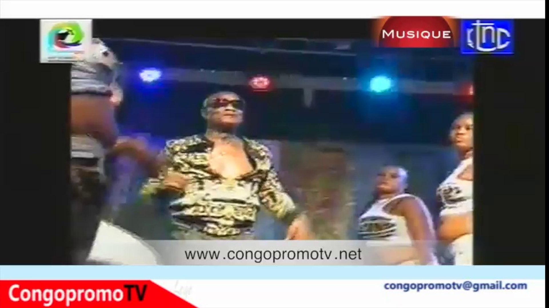 ⁣Koffi Olomide dans variété samedi soir ( concert live)