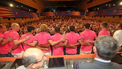 Los nuevos fichajes, aclamados en el XXXV Congreso Mundial de Peñas