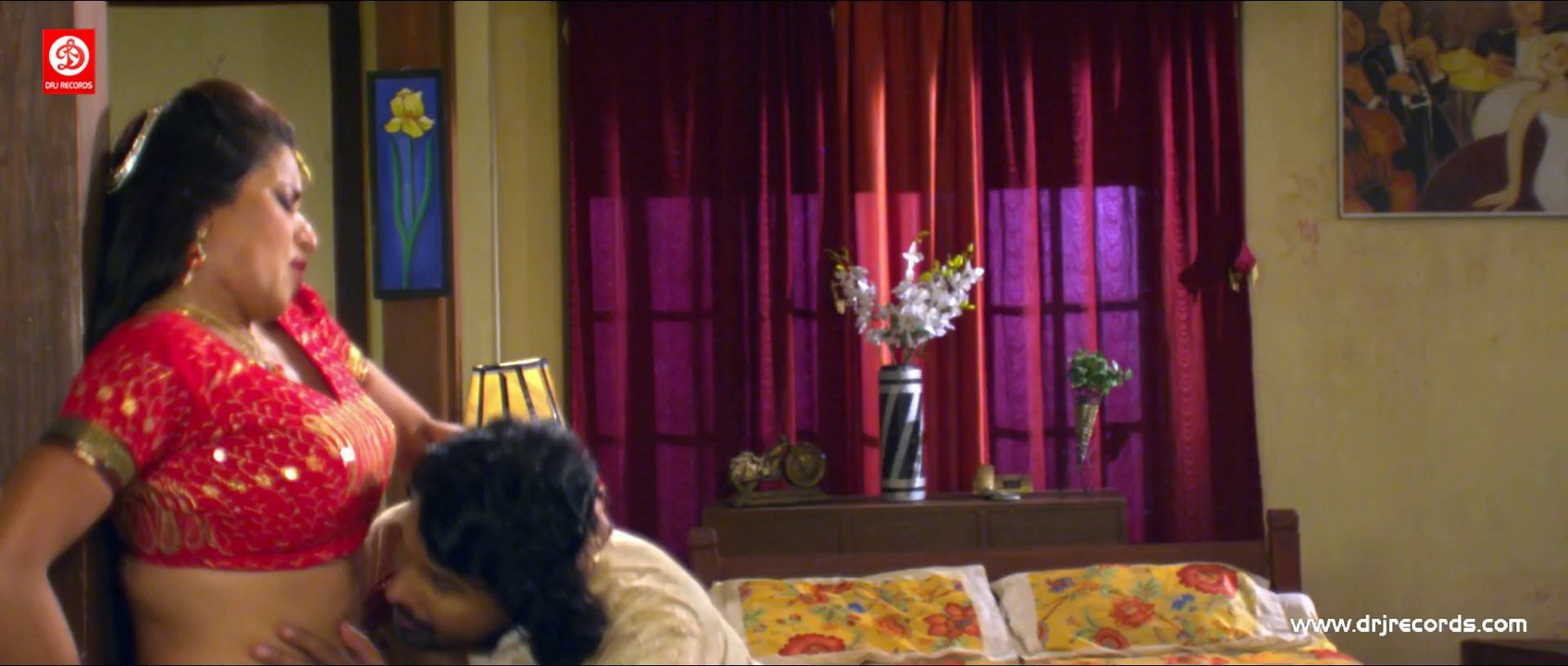 Saman Abhi Seel Ba | Latest Monalisa Hot Video Song | Dil Bhail Deewana | Viraj Bhatt | Indu Sonali