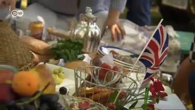 لقاء السيارات الكلاسيكية 2014 أمام قصر دوك | عالم السرعة