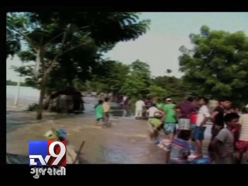 Heavy rains wreak havoc in UP, Bihar - Tv9 Gujarati
