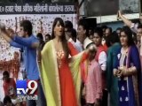 Bipasha Basu, Chunky Pandey, Isha Kopikar grace 'Dahi Handi' celebrations, Mumbai - Tv9 Gujarati
