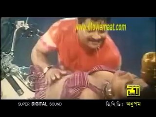 bangla hot moyuri-jhiri jhiri bristite uteche kapon tumake chi ai mon