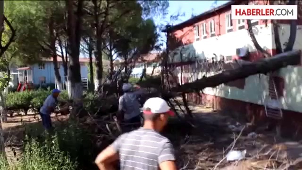 Ayvalık'ta lodos -