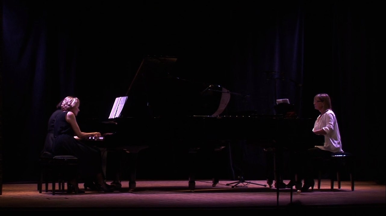 Isabelle STELLA et ses élèves, concert à paris, mairie du 9ème, autour de 2 pianos
