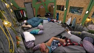 Zach Tries Convincing Frankie to not Put Him Up